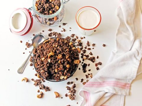 Mocha granola with cashews 6802