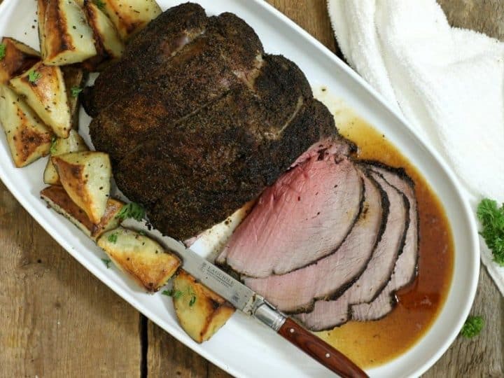 top down sliced sirloin tip roast