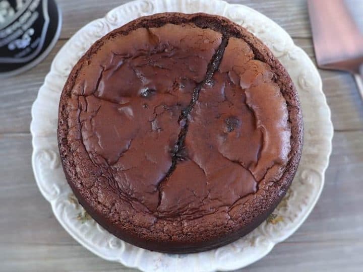 chocolate creamy cake 001