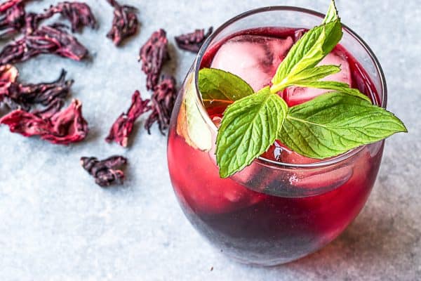 Must-Try Jamaican Drinks To Taste In Jamaica