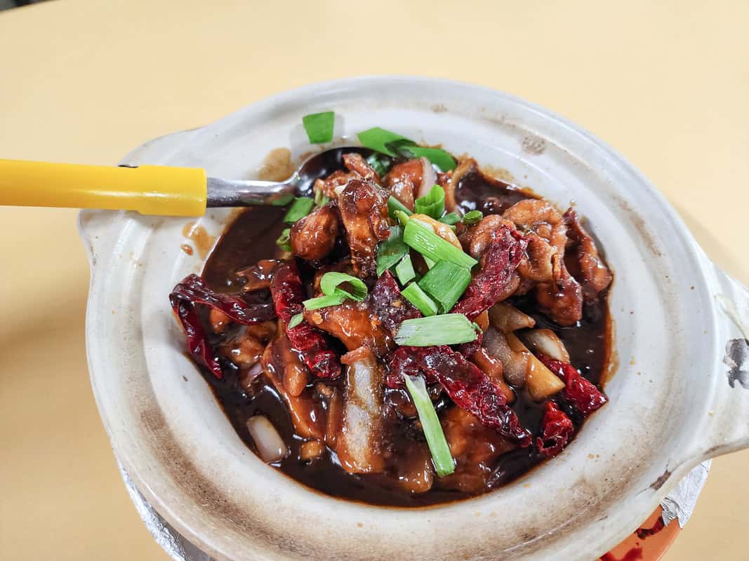 eating at Singapore hawker centers